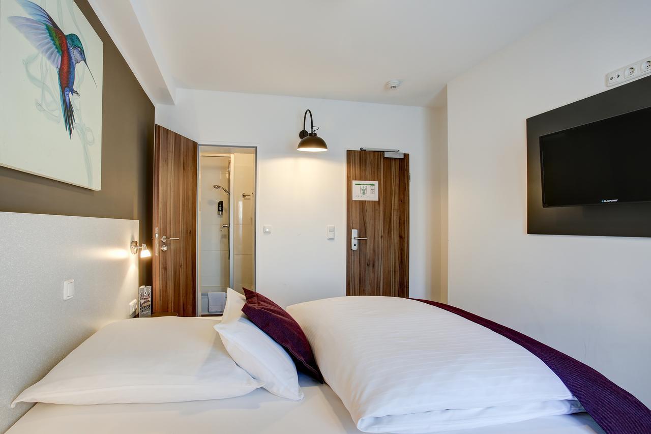 Hotel West Hamburgo Exterior foto